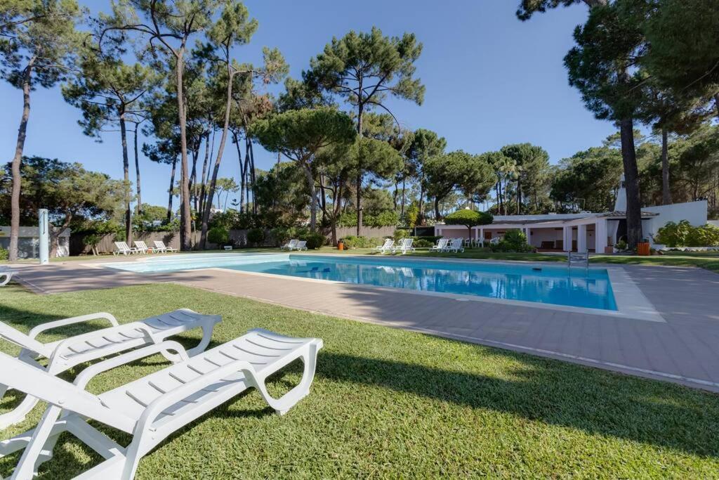 Planalto - Cosy House For 4 In A Private Condo With Pool At Vilamoura Quarteira Eksteriør billede